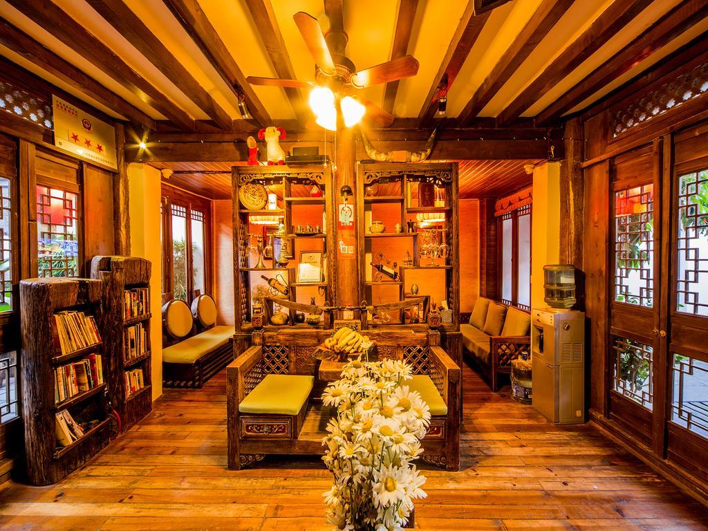 Old Tree Boutique Guesthouse Lijiang  Buitenkant foto